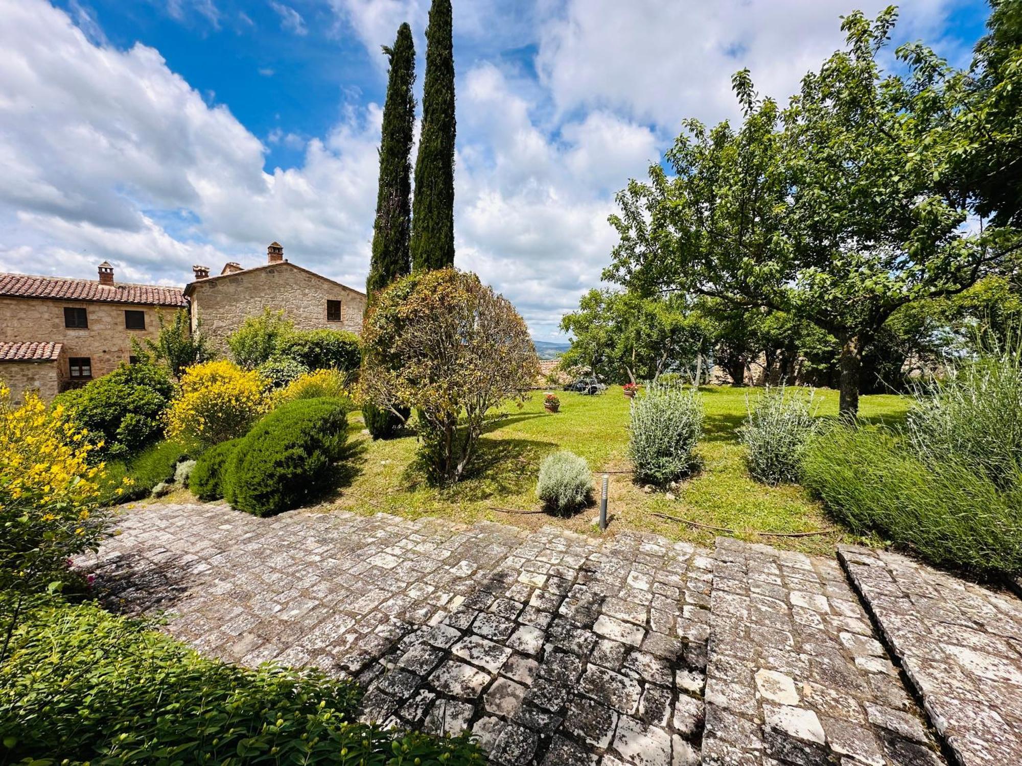 Casa Mae Apartment Sarteano Bagian luar foto